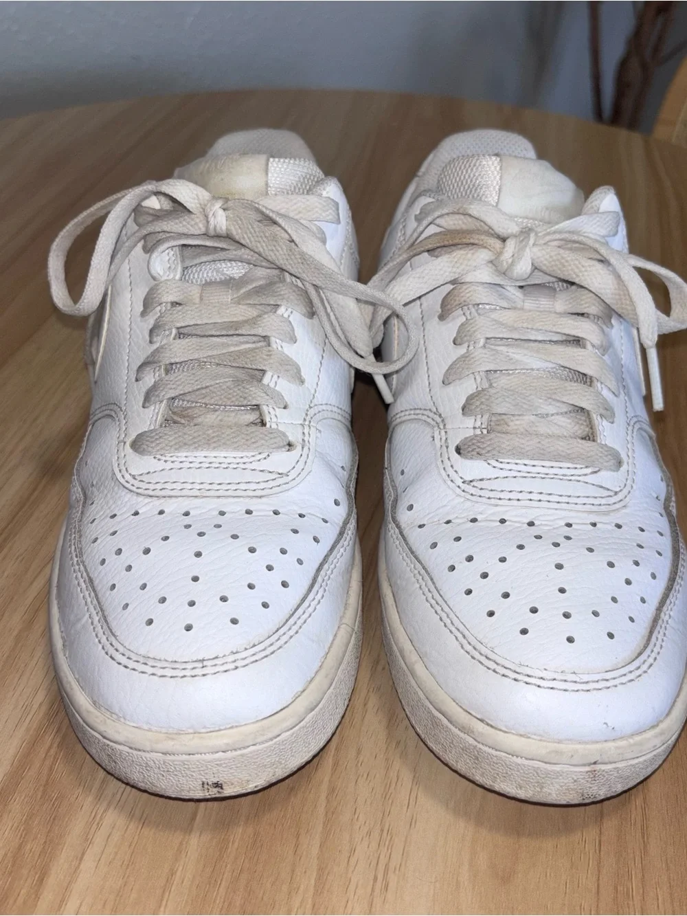 Nike Air Force Classic White Low-Top Sz 8 Sneakers